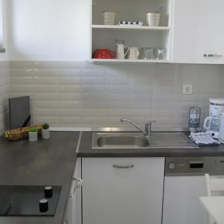 Peninsula Apartment
