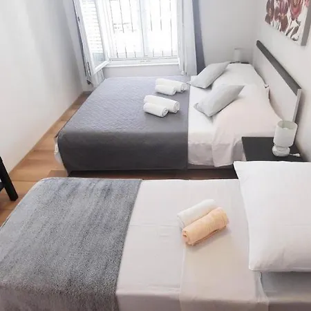 Apartment Peninsula *